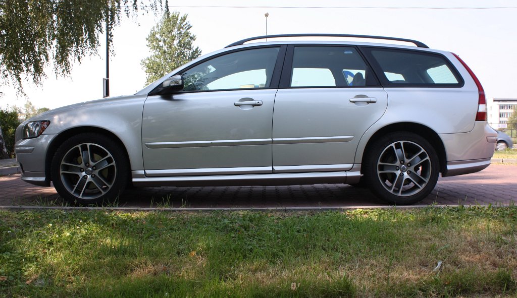 VOLVO V50 2.0D Sport